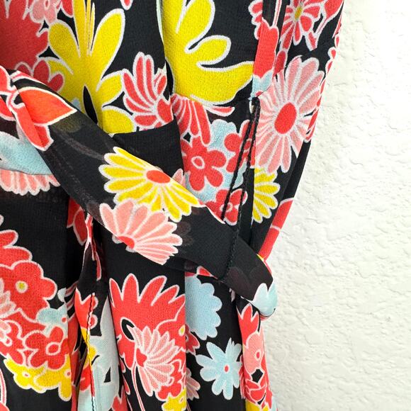 Modcloth Womens Bali Breeze Wrap Dress Size 2X Floral Retro Flowy Chiffon Black - Picture 8 of 9